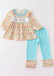 Floral blue pumpkin pant set