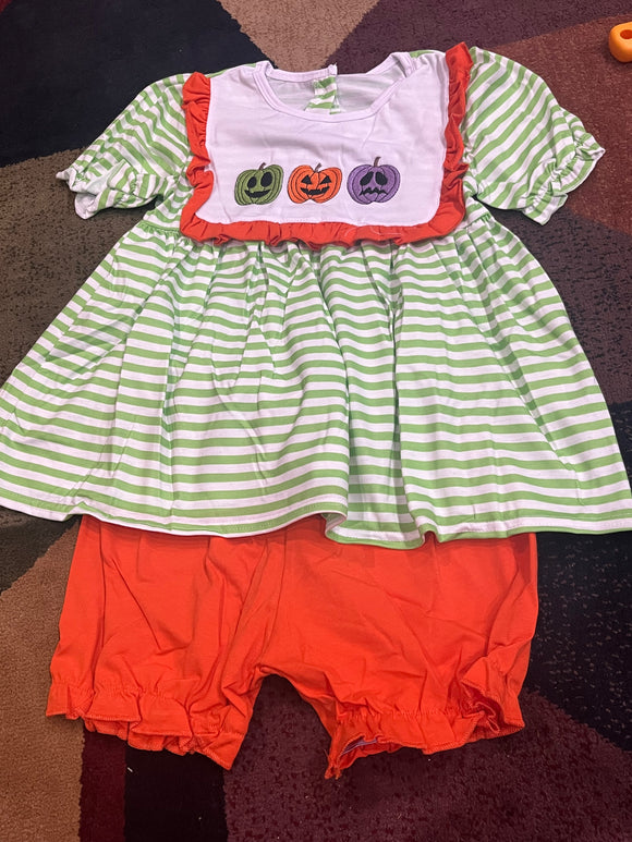 Green stripe pumpkin trio bloomer set