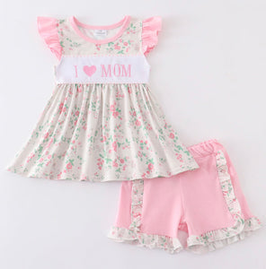 Light pink floral ruffle mom short set I