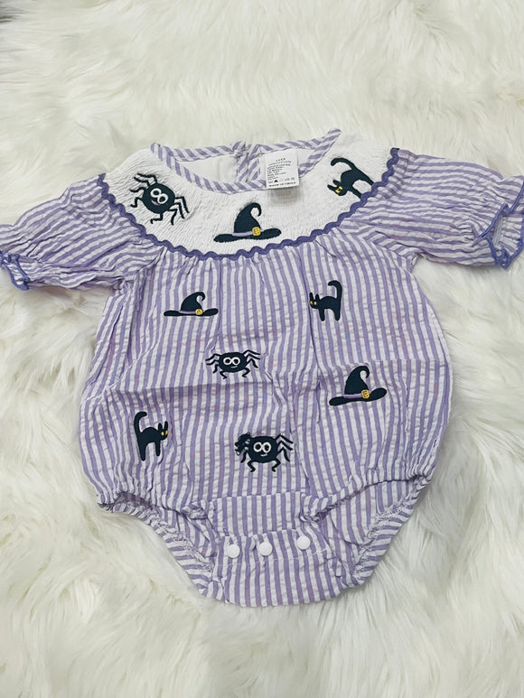 Purple spider smocked witch hat cat bubble