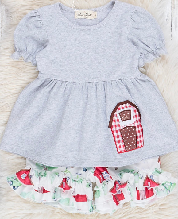 Barn applique girl short set