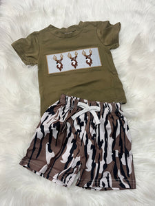 Army green deer trio camo boys short set