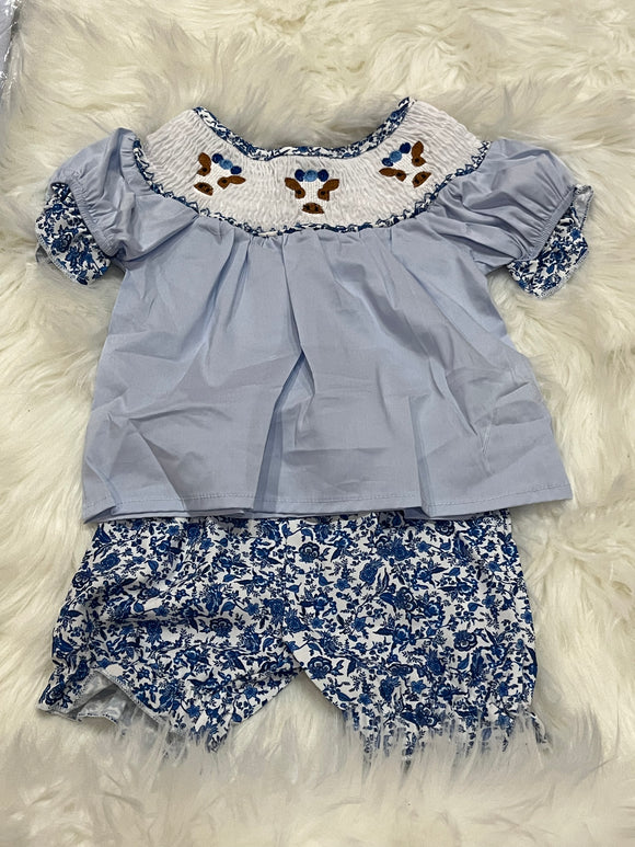 Blue cow smocked floral bloomer set