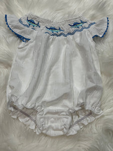 Marlin smocked white bubble