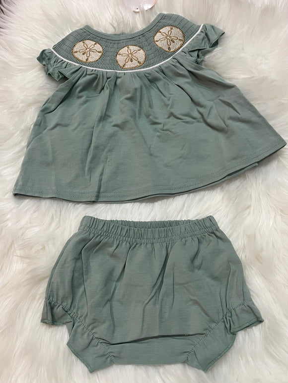 Sand dollar smocked sage bloomer set