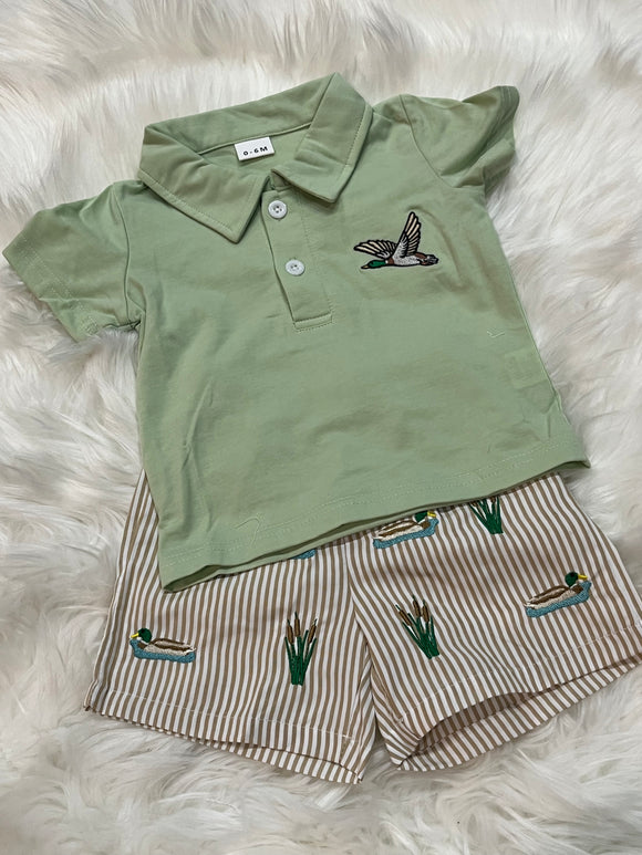 Sage collared duck embroidered short set