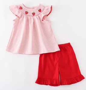 Strawberry smocked shorts set