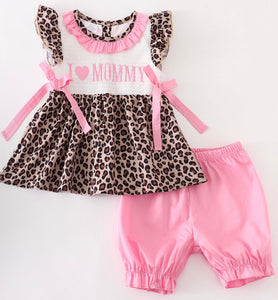 Smocked I love mommy bloomer set