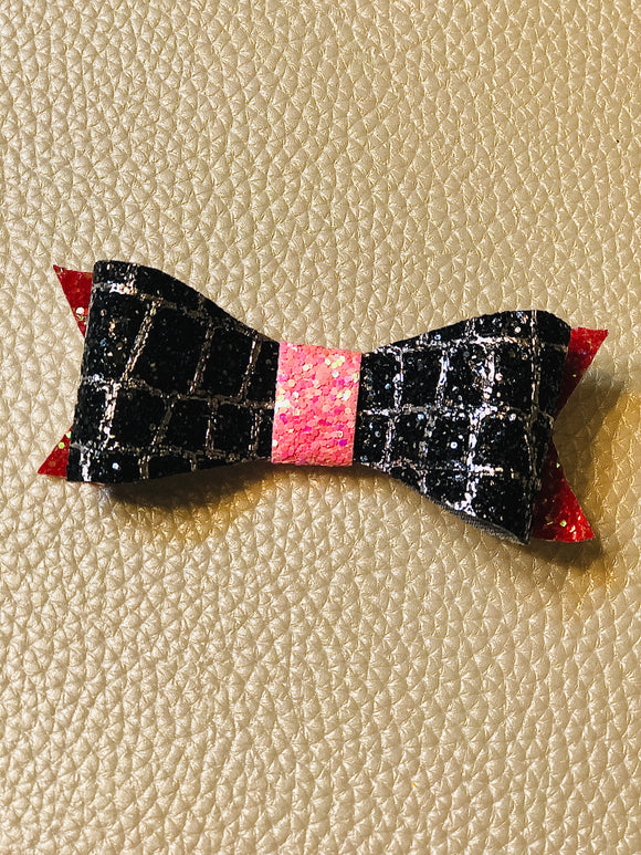 Black pink and red faux 3.5 inch bow with clip